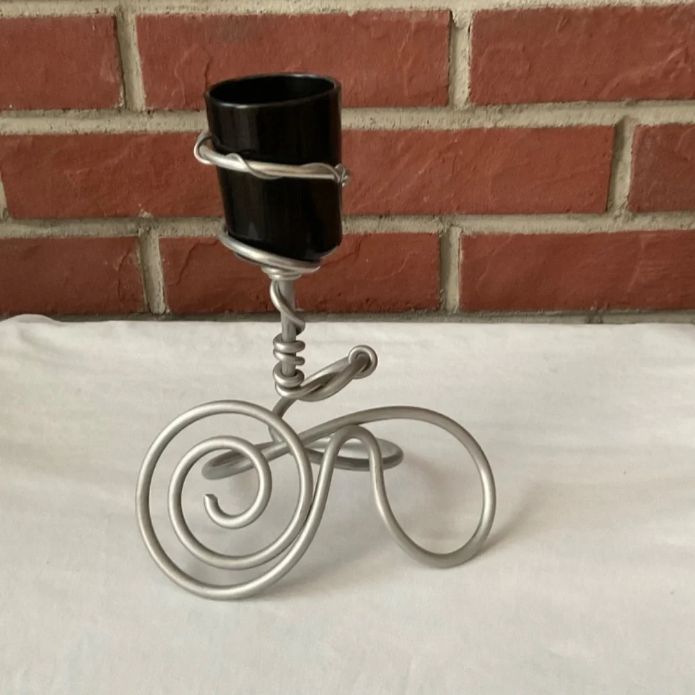 •Handmade Metal Spiral Design Candle Holder NWOT